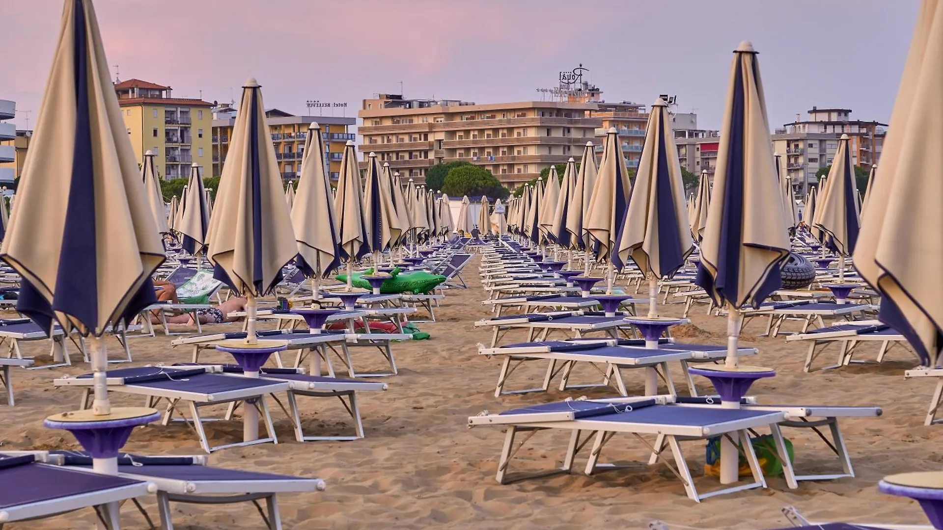 Cozy Flat With Terrace And Lift - Beahost Apartment Bibione 0*,